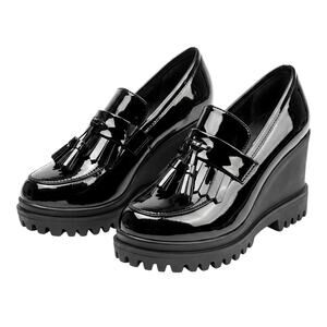 Black Patent Chunky Platform Loafers Womens 6 Lug Sole Tassel NWOB